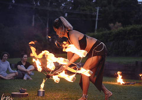 Retreat fire performer